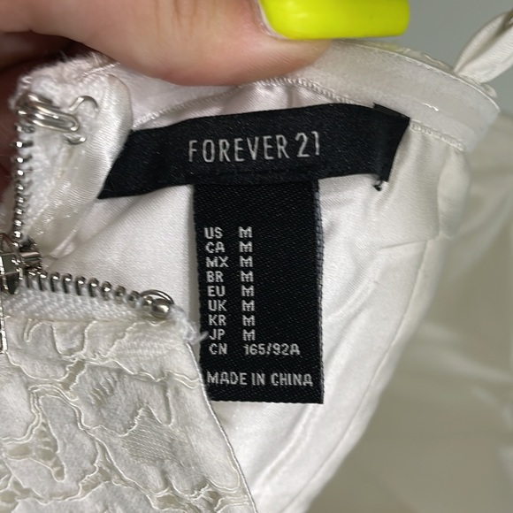 Forever 21 lace and silk top - Picture 9 of 9